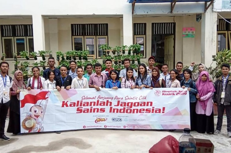 Relawan Olimpiade Sains Kuark Kota Ambon Tahun 2019.