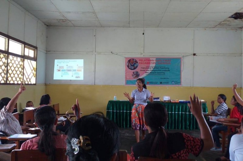 Workshop for Preschool Teacher in Saparua with the topic "Introduction to Play-Based Learning Method.