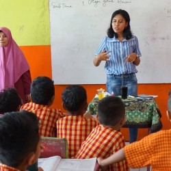 Heka Leka Goes To School di SD Negeri 62 Batu Merah