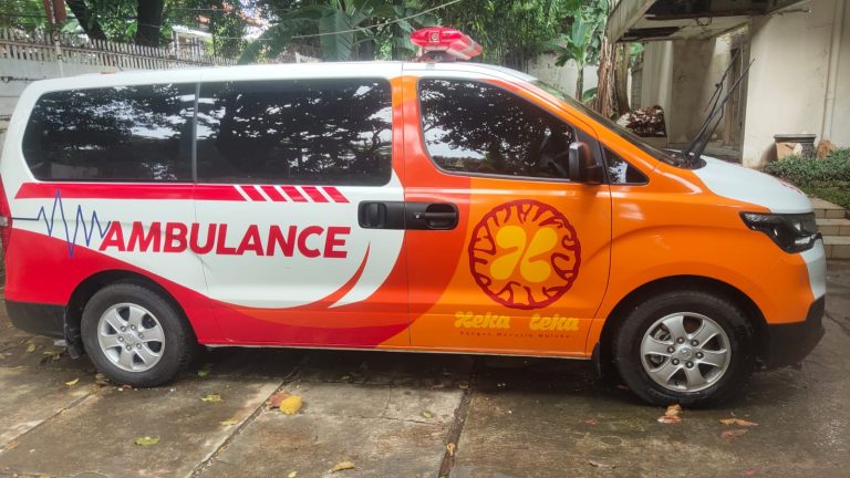 Heka Leka Terima Hibah Ambulans dari DWP Pusat